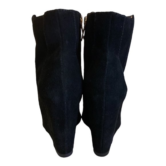 Victoria's Secret Womens Wedge Ankle Booties Black Suede Side Zip Size 6 - Picture 4 of 4